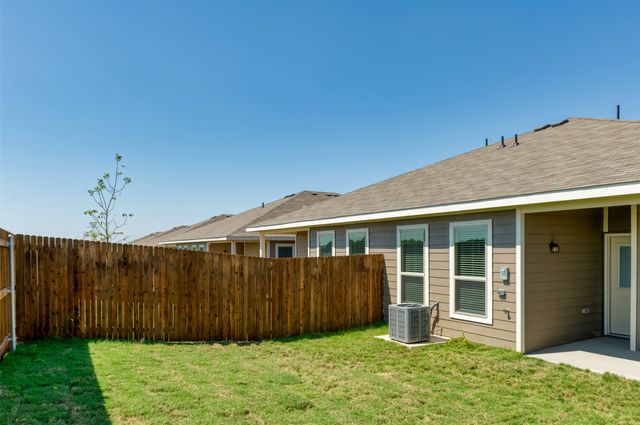 700-704 Harvest Moon Drive, Venus, TX 76084