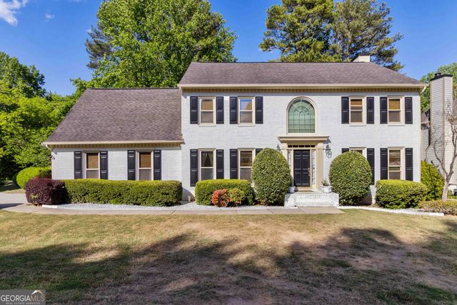411 Sarah Lane, Lawrenceville, GA 30046