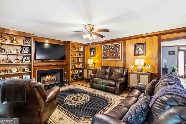411 Sarah Lane, Lawrenceville, GA 30046