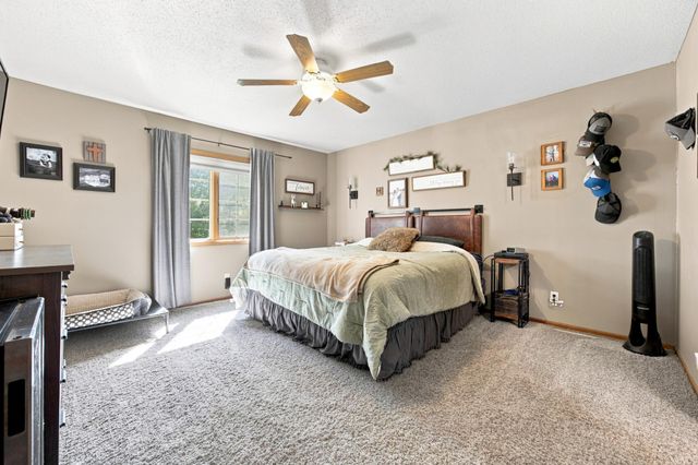 1975 29th Street Circle S, Moorhead, MN 56560