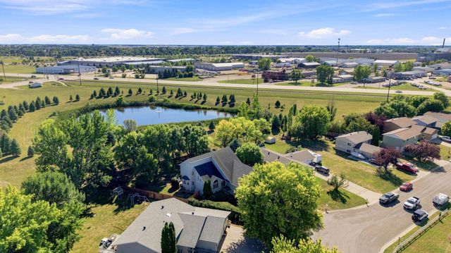 1975 29th Street Circle S, Moorhead, MN 56560