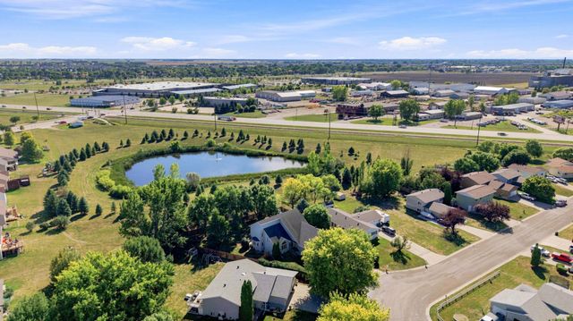 1975 29th Street Circle S, Moorhead, MN 56560