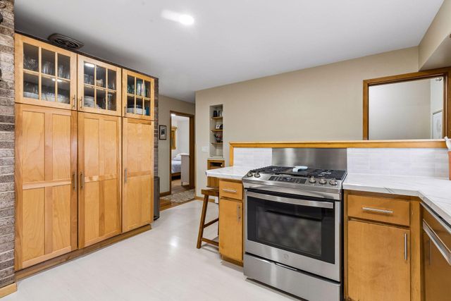 16609 Hidden Valley Road, Minnetonka, MN 55345