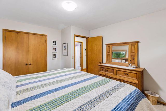 16609 Hidden Valley Road, Minnetonka, MN 55345