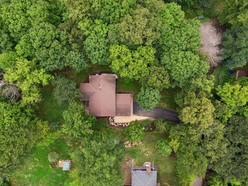 16609 Hidden Valley Road, Minnetonka, MN 55345 — photo 2