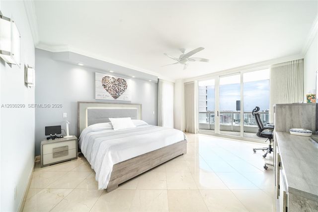 21050 Point Place 2601, Aventura, FL 33180