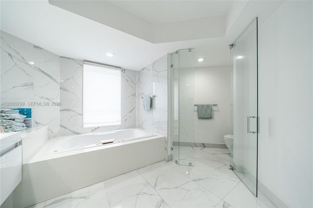 21050 Point Place 2601, Aventura, FL 33180