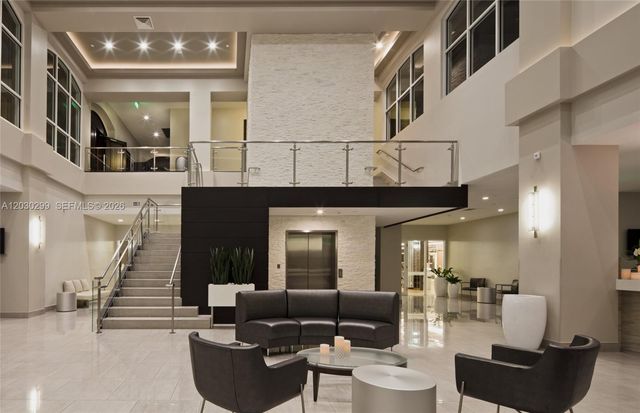 21050 Point Place 2601, Aventura, FL 33180