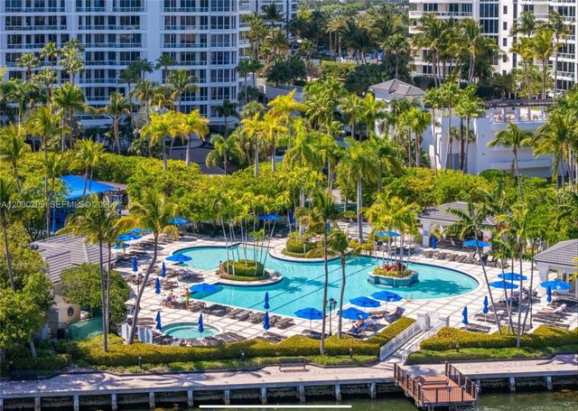 21050 Point Place 2601, Aventura, FL 33180