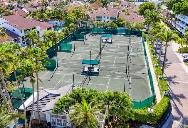 21050 Point Place 2601, Aventura, FL 33180