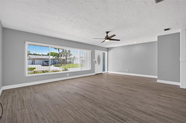5191 41ST STREET S, St Petersburg, FL 33711