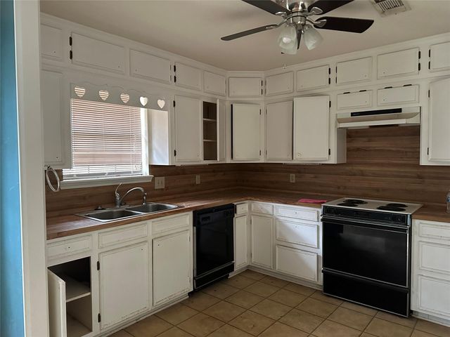 73 Cottonwood Road, Trinity, TX 75862