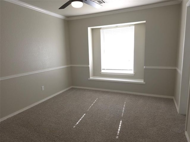 9009 Lakeaire Drive, Oklahoma City, OK 73132