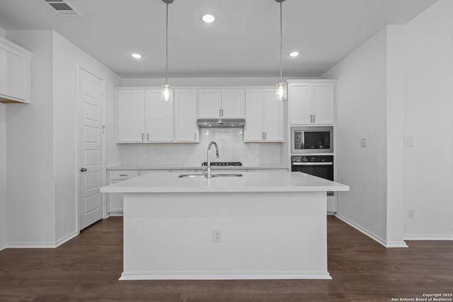 12325 Goulding, San Antonio, TX 78254