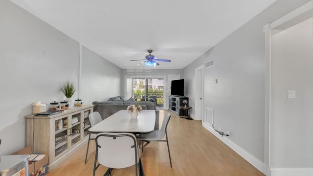 298 SE 6th Avenue 2, Pompano Beach, FL 33060