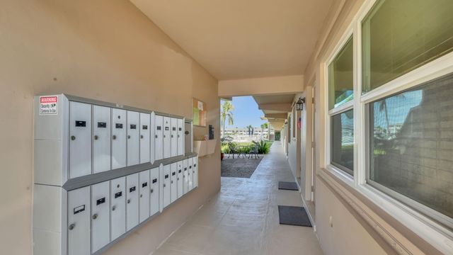 298 SE 6th Avenue 2, Pompano Beach, FL 33060