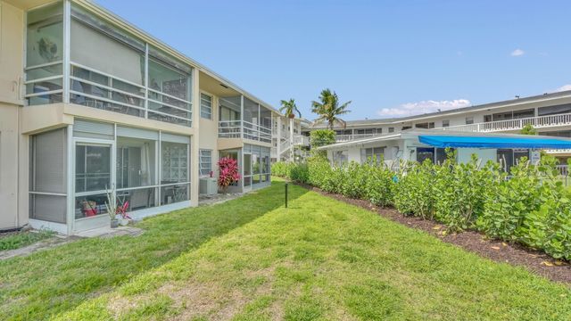298 SE 6th Avenue 2, Pompano Beach, FL 33060