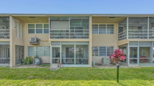298 SE 6th Avenue 2, Pompano Beach, FL 33060