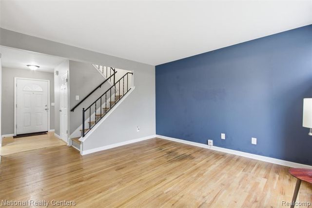 18691 Jamestown Circle, Northville, MI 48168