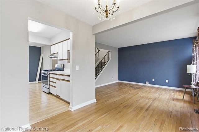18691 Jamestown Circle, Northville, MI 48168
