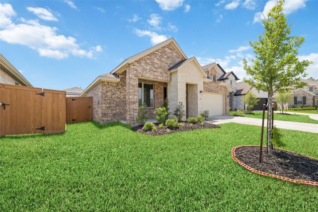 12206 English Mist Drive, Houston, TX 77044