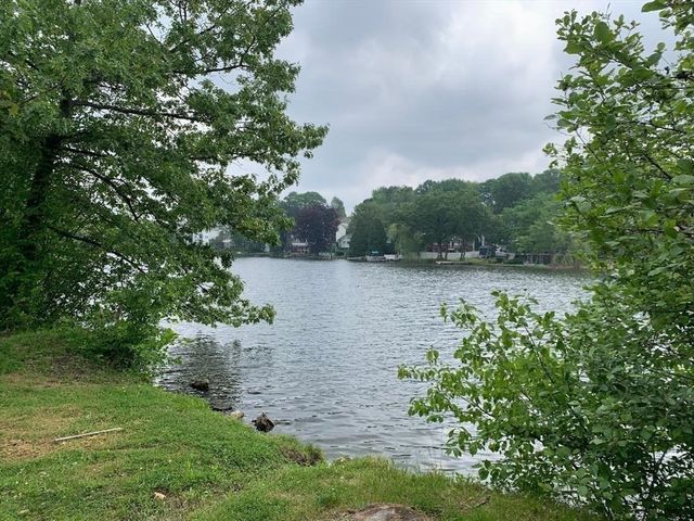 46 Hastings Avenue, Worcester, MA 01606