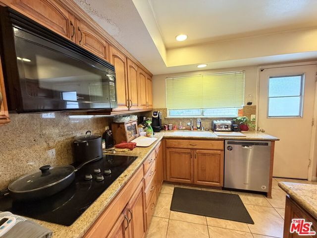 3001 Saint Albans Drive, Los Alamitos, CA 90720