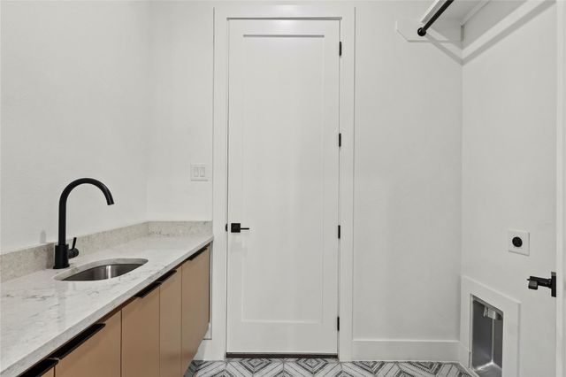 1503 Dennison Street, Dallas, TX 75212