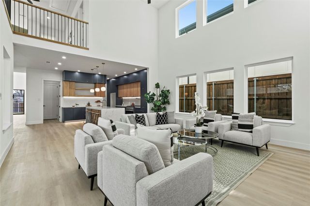 1503 Dennison Street, Dallas, TX 75212