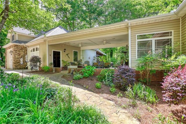 300 Fincher Lane, Covington, GA 30016