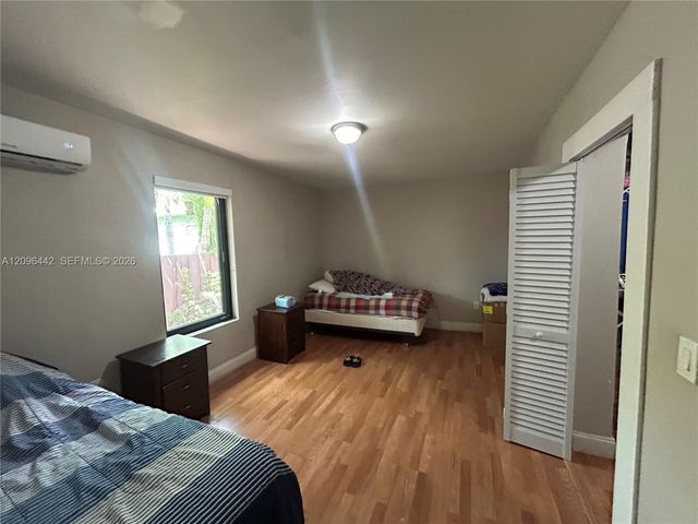 2331 SW 7th Street, Miami, FL 33135
