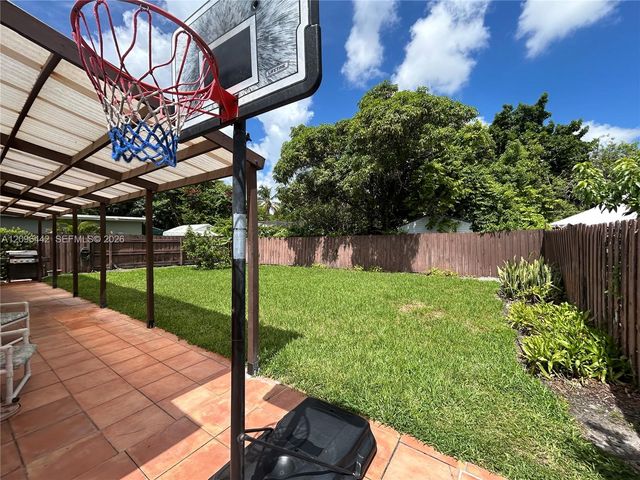 2331 SW 7th Street, Miami, FL 33135