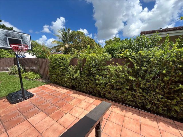 2331 SW 7th Street, Miami, FL 33135