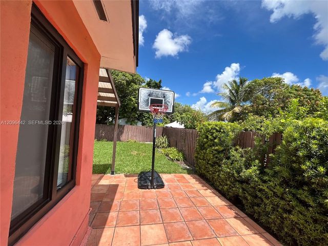 2331 SW 7th Street, Miami, FL 33135