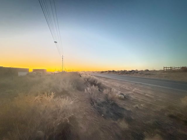 700 & 704 Northern Boulevard NE, Rio Rancho, NM 87144