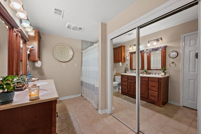 1031 N Sunset Canyon DR, Dripping Springs, TX 78620