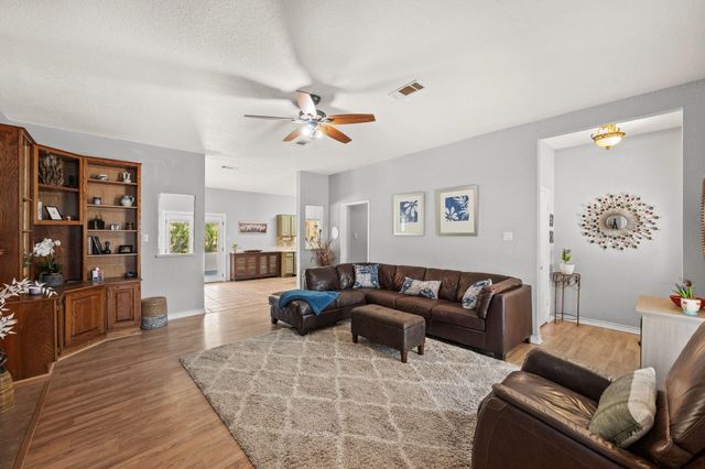 1031 N Sunset Canyon DR, Dripping Springs, TX 78620