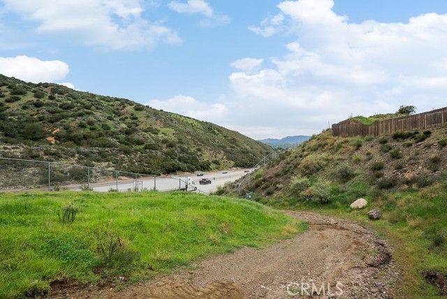 10200 Willow Springs, Sunland (los Angeles), CA 91040