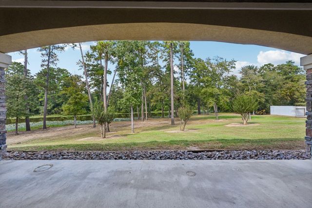15450 Shady Oaks Drive, Stagecoach, TX 77355