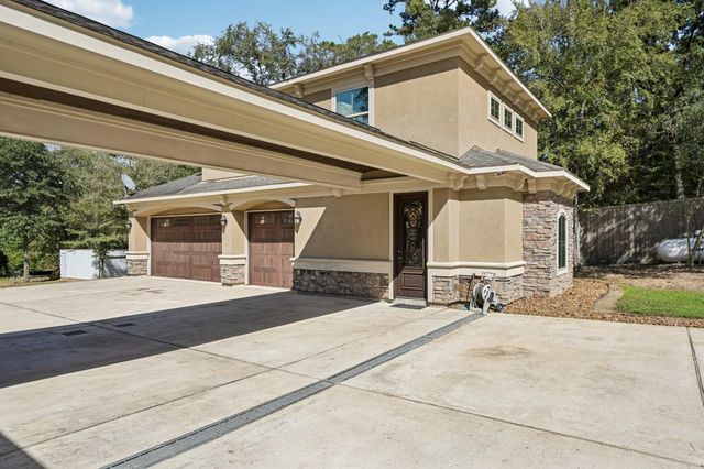 15450 Shady Oaks Drive, Stagecoach, TX 77355