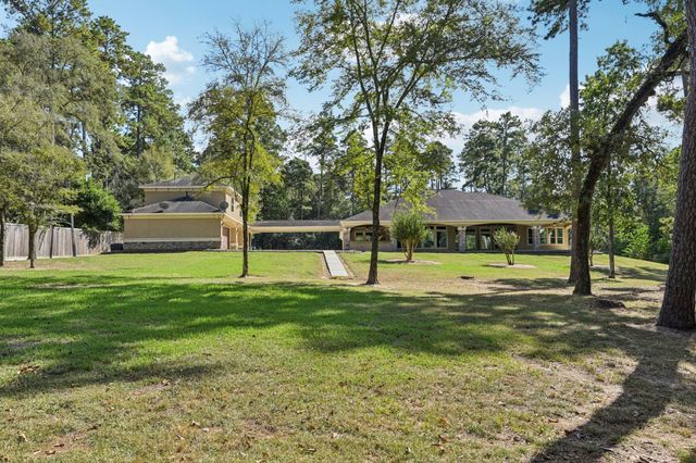 15450 Shady Oaks Drive, Stagecoach, TX 77355