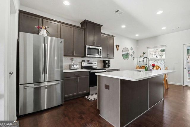 5199 Madeline Place, Stone Mountain, GA 30083