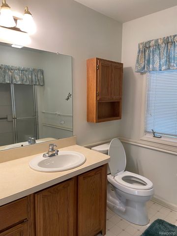 21268 SYCAMORE Court, Farmington Hills, MI 48336