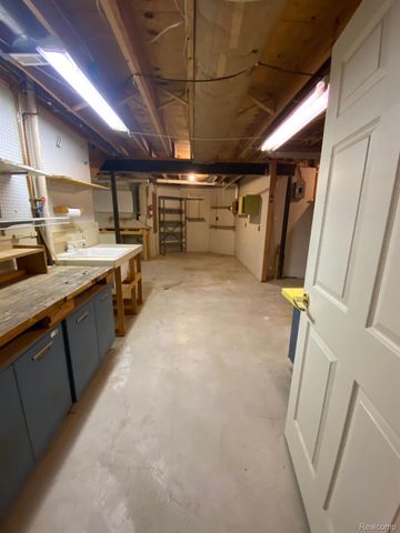 21268 SYCAMORE Court, Farmington Hills, MI 48336