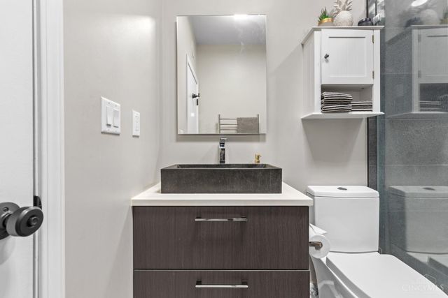 1716 Highland Avenue, Cincinnati, OH 45202