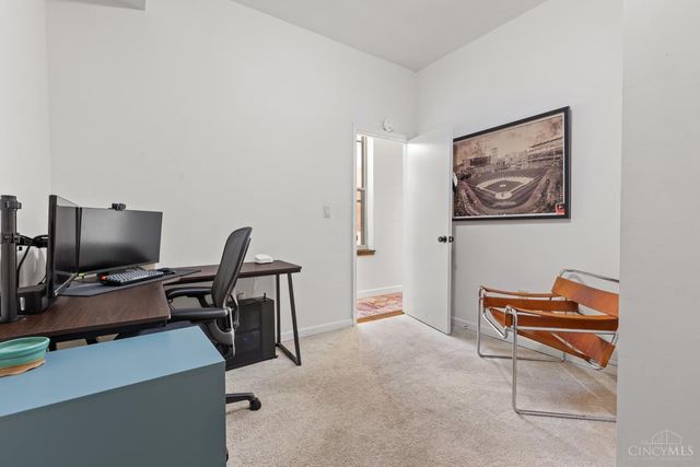 1716 Highland Avenue, Cincinnati, OH 45202