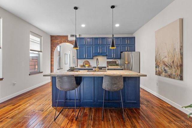 1716 Highland Avenue, Cincinnati, OH 45202