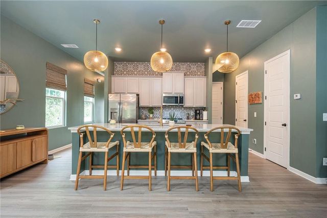 645 Everett Lane, Woodstock, GA 30188