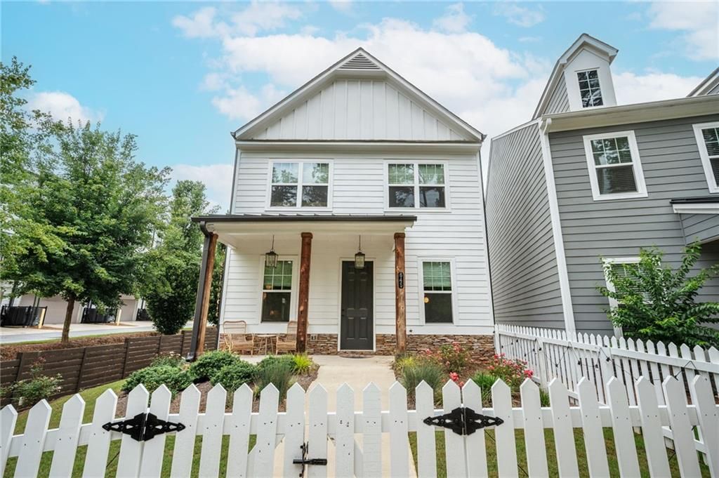 645 Everett Lane, Woodstock, GA 30188