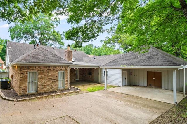 6736 KIRBY TRACE CV, Memphis, TN 38119